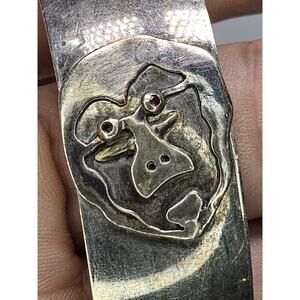Vintage 925 Gorilla Bangle/Bracelet - Garnet Eye (Missing Stone & Tarnished)
